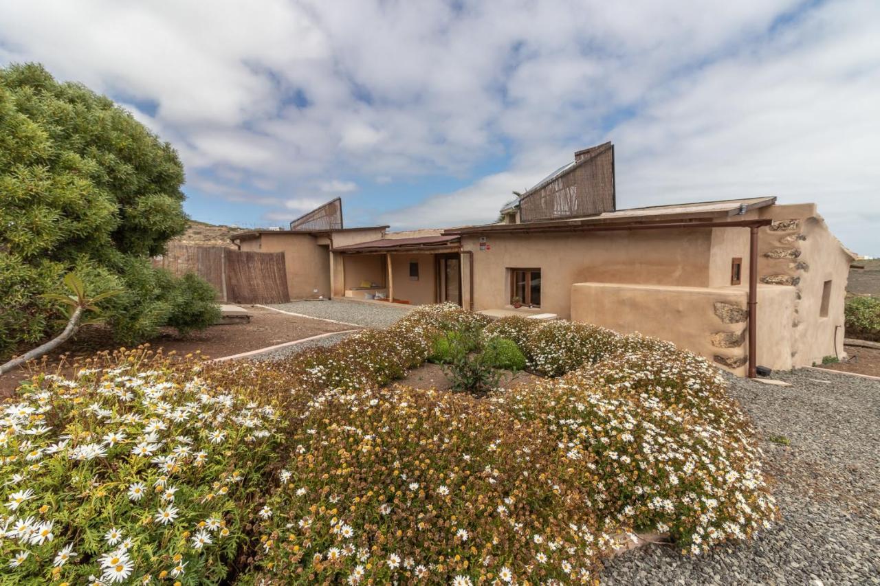 Flatguest Charming House + Pool + Terrace + Views Santa Maria de Guia de Gran Canaria Exterior photo