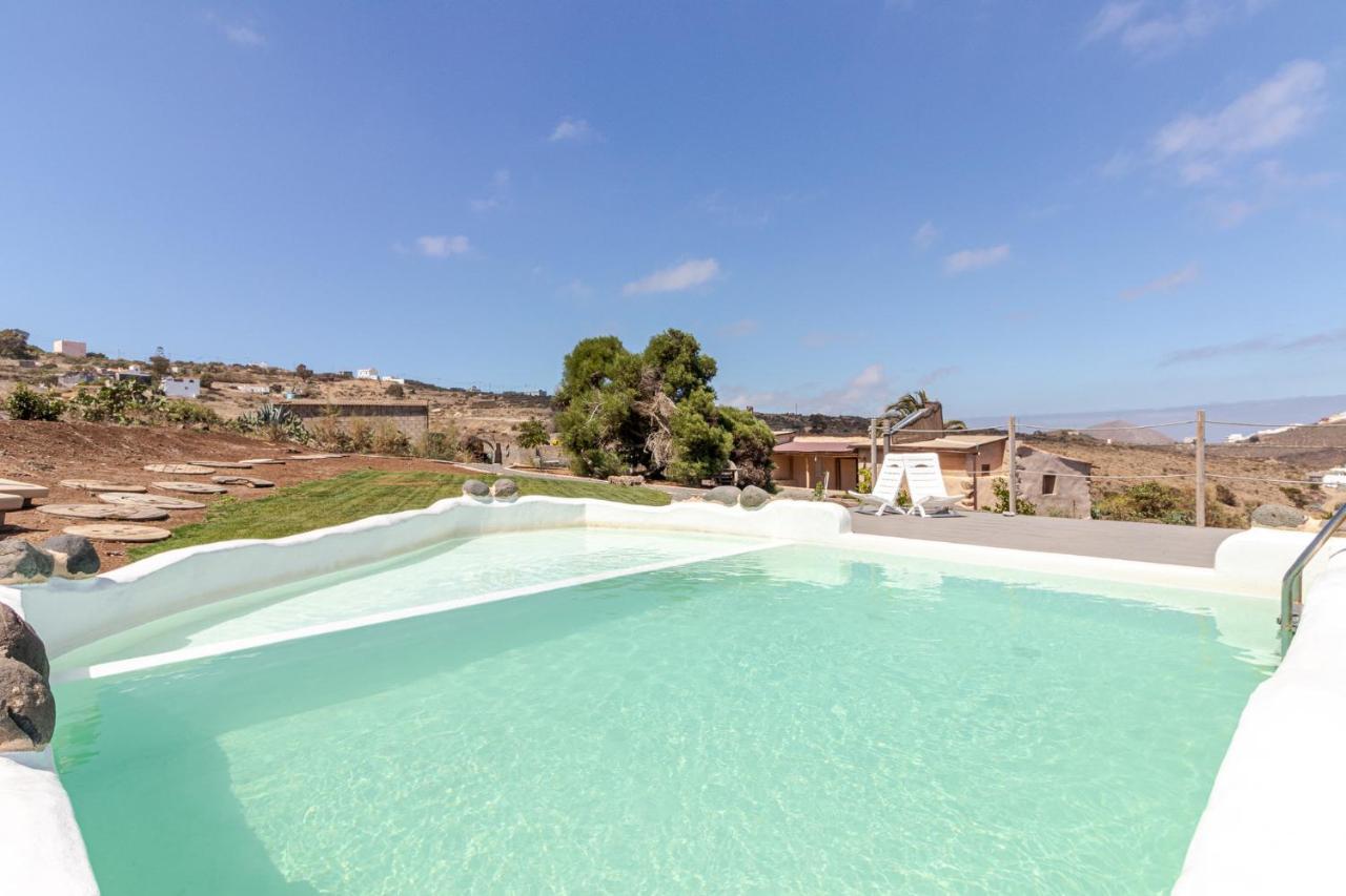 Flatguest Charming House + Pool + Terrace + Views Santa Maria de Guia de Gran Canaria Exterior photo